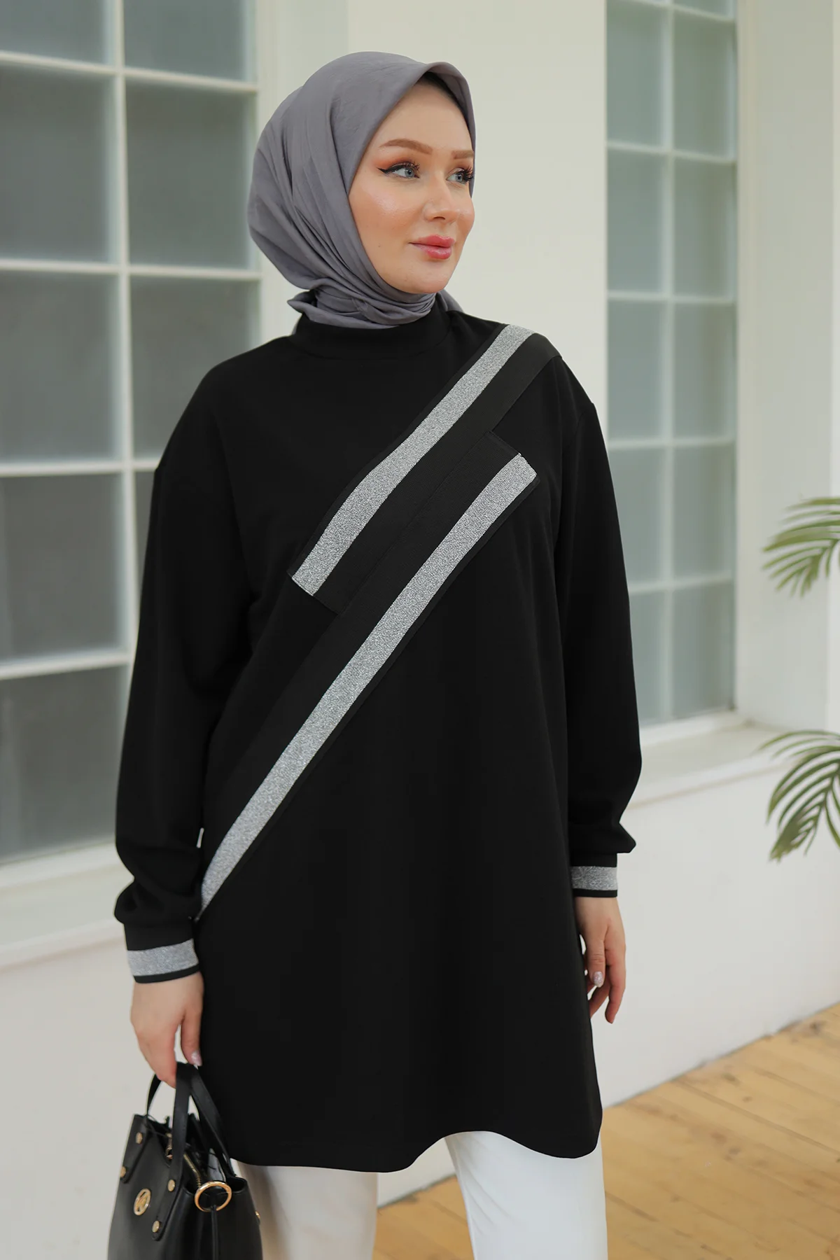 Armine Trend Kolları Ribanalı Sim Detaylı Tunik 24KT418 Siyah